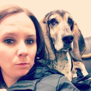 Meet your Posher, Lora